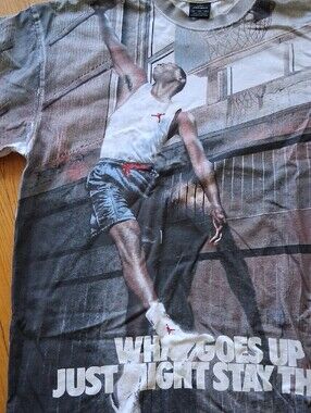 Vintage Jordan Men’s Short-Sleeve Graphic Tee in White, Blue and Gray